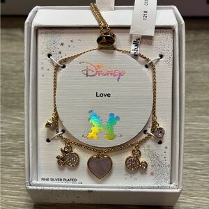 Disney
Mickey & Minnie Mouse Love charm bolo bracelet.